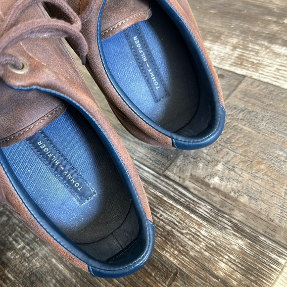 Mens Tommy Hilfiger casual shoes - Picture 9 of 9